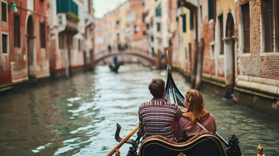 Perfect Private Venice Tour With Gondola Photoshoot - Personalized Gondola Photoshoot