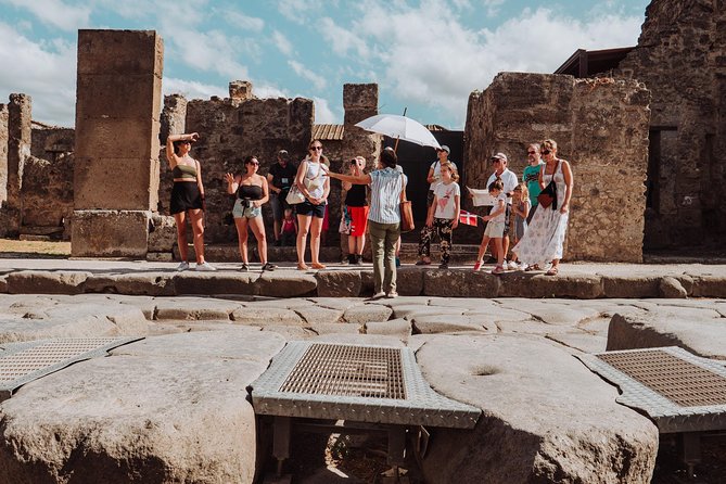 Pompeii and Mount Vesuvius Small Group Tour - Exploring Mount Vesuvius