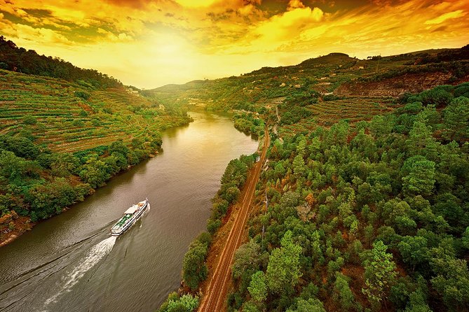 Porto: Day Trip to Douro Including Lunch and Rivercruise - Additional Tour Information