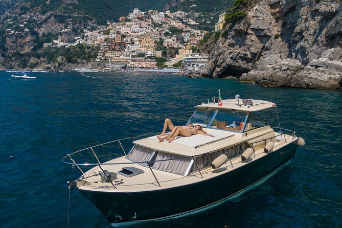 Private Boat Tour Along the Amalfi Coast or Capri - Health Considerations