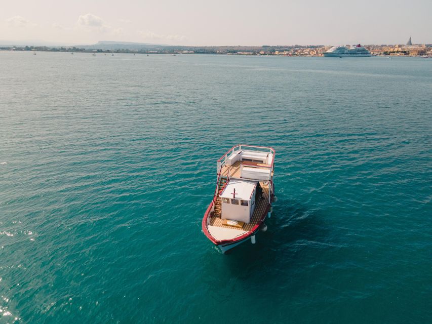 Private Boat Tour of the Island of Ortigia With Aperitif - Natural Reserve of Plemmirio