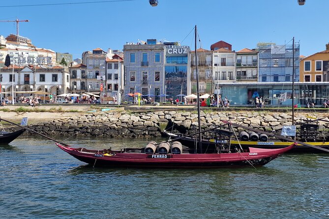 Private Boat Tour With Portuguese Wine and Cheese Tasting - Highlights of the Portuguese Wine Tasting