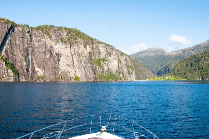 Private Cruise - Fjord and Waterfalls Cruise to Modalen - Mostraumen - Private Tour Details