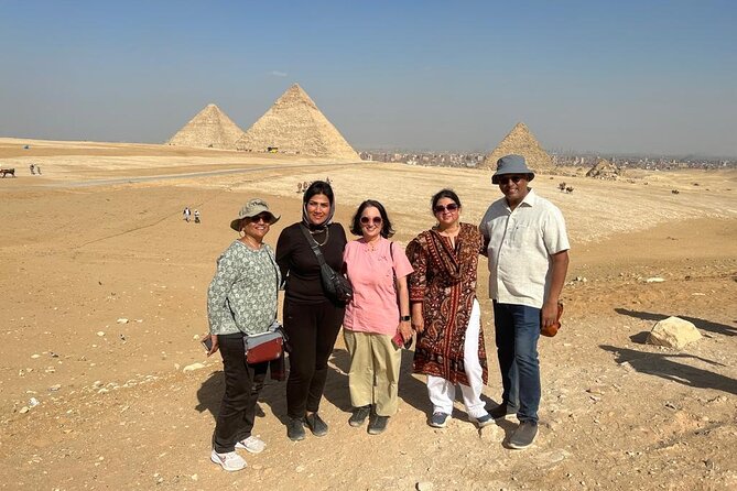 Private Day Tour : Giza Pyramids , Sphinx , Sakkara & Memphis - Giza Pyramids