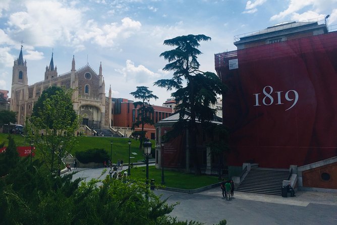 Private Guided Tour of the Prado Museum in Madrid With Fast Entrances and Pick up at the Hotel. - Accessibility and Transportation