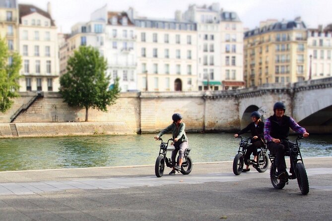 Private Parisian Electric Bike Ride With Video - Meeting Point and Pickup Details