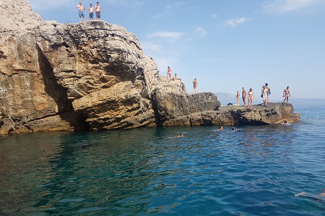 Private Speedboat Guided Tour: Explore the Best of Dubrovnik Islands - Safety and Accessibility