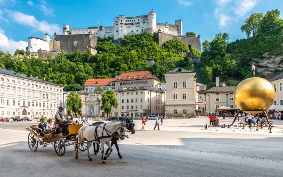 Private Tour Highlights of Austria Hallstatt Salzburg Wachau - Hallstatt: Visit and Sightseeing