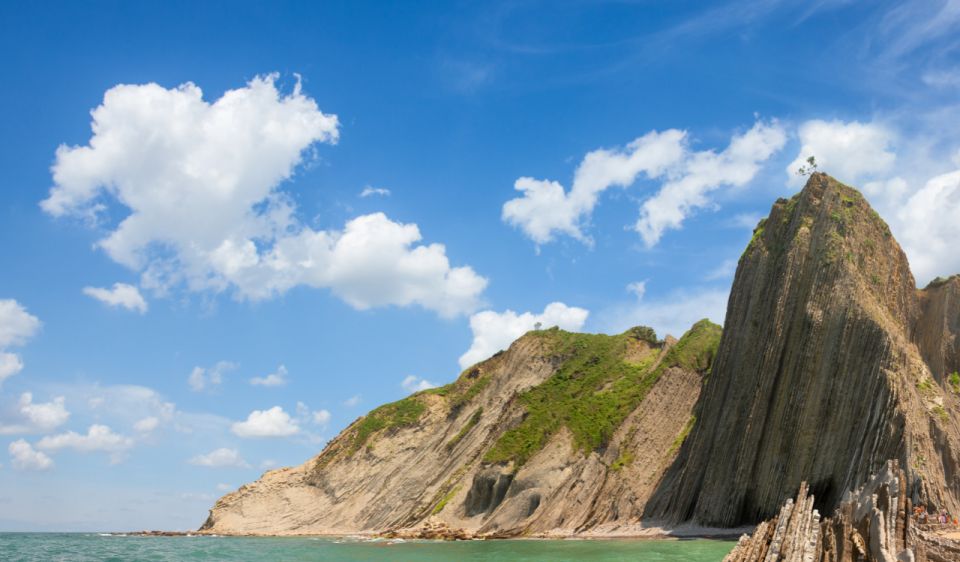 Private Tour of San Sebastian, Zumaia and Loyola - Stunning Itzurun Beach and Flysch Cliffs