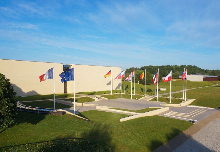 Private Tour of the D-Day Landing Beaches From Paris - Juno Beach and Canadian Cemetery