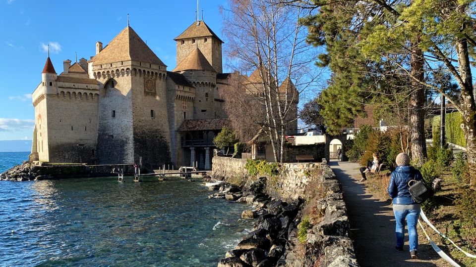 Private Walking Tour of Geneva - Chocolate-Making Traditions and Chocolatiers