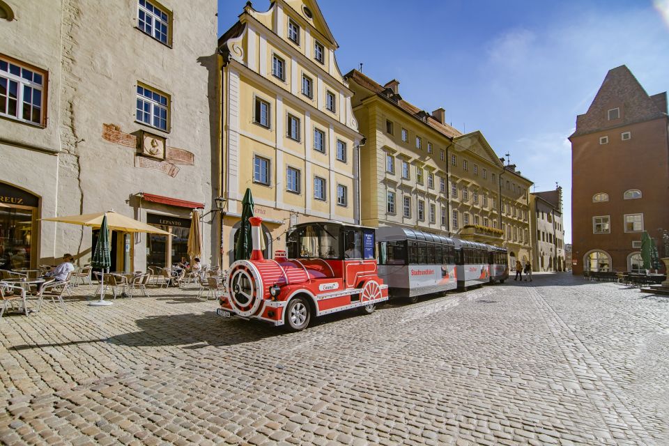 Regensburg: City Tour With the Bimmelbahn Train - Exploring the Old Towns History