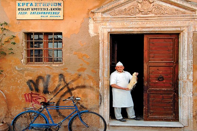 Rethymno Walking & Gastronomy Tour - Taking in Rethymnos Relaxed Ambiance