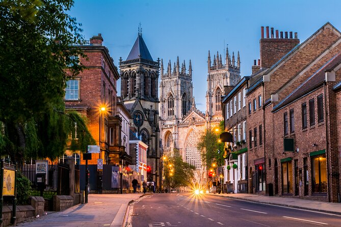 Romans, Vikings and Medieval Marvels in York: A Self-Guided Audio Tour - Private Tour Experience