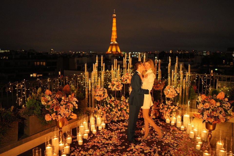 Romantic Proposal on an Eiffel View Palace Terrace - Hospitality and Services