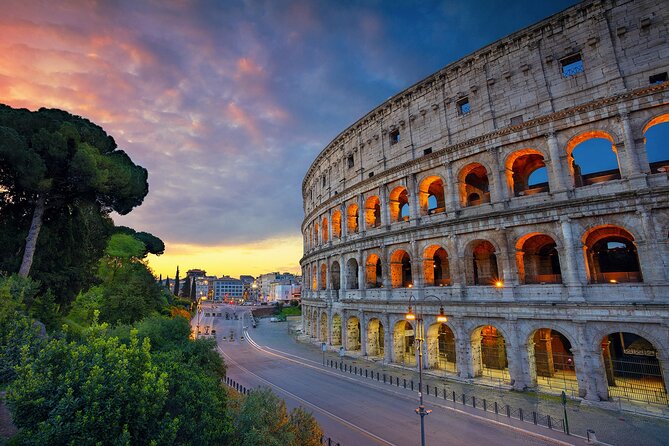 Rome: Guided Tour of the Colosseum - Tour Duration and Group Size