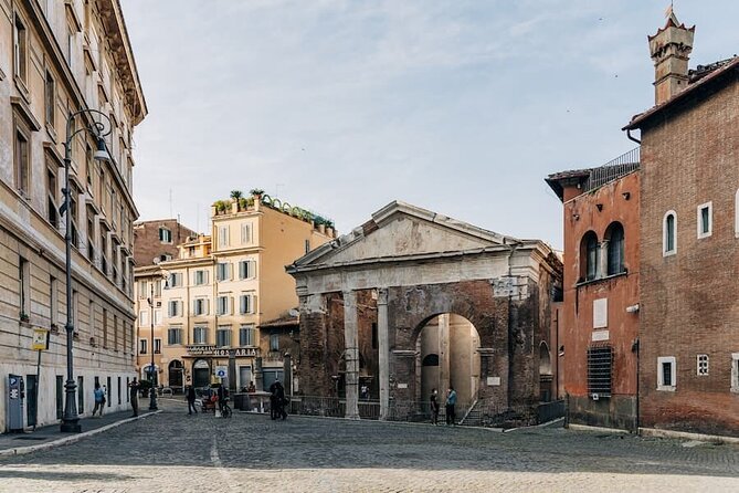 Rome: Walking Tour Through the Marvel of the City - Personalized Group Experience