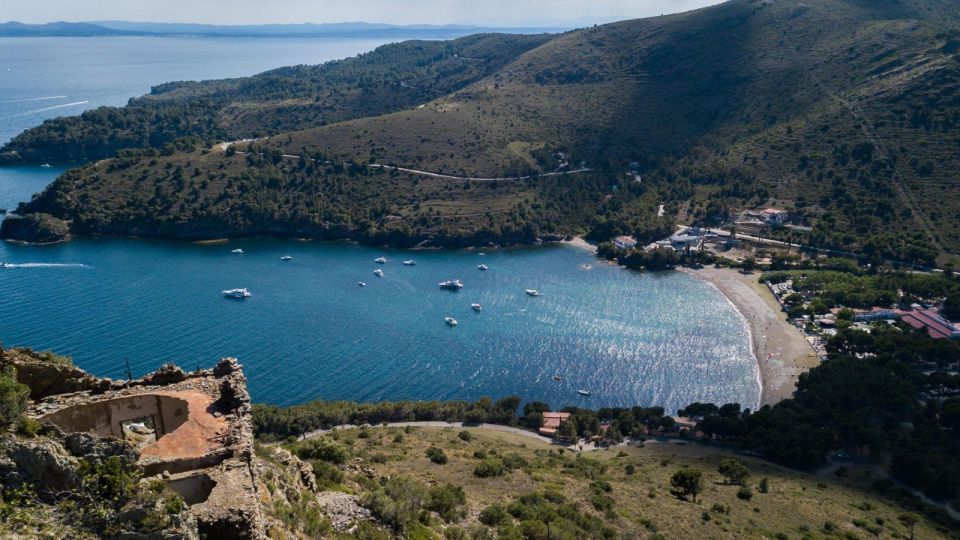 Roses: Private Cruise in the Natural Park of Cap De Creus - Mediterranean Appetizer on Board