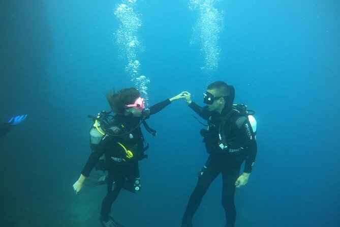 Scuba Diving Experience in Santorini - Booking Confirmation and Accessibility