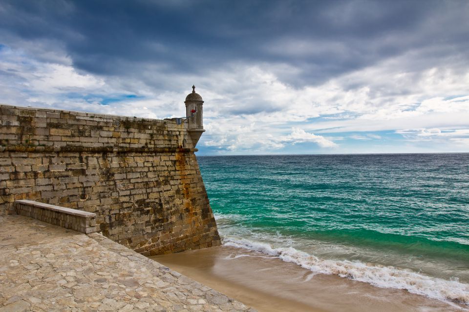 Sesimbra and Arrábida National Park Tour With Wine Tasting - Quinta De Alcube Winery