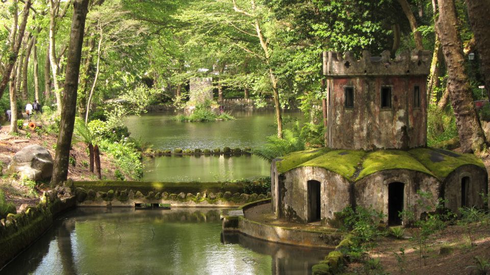 Sintra: 4 MAJOR Monuments Tour E-Car Com GPS Audio Guide - Quinta Da Regaleira