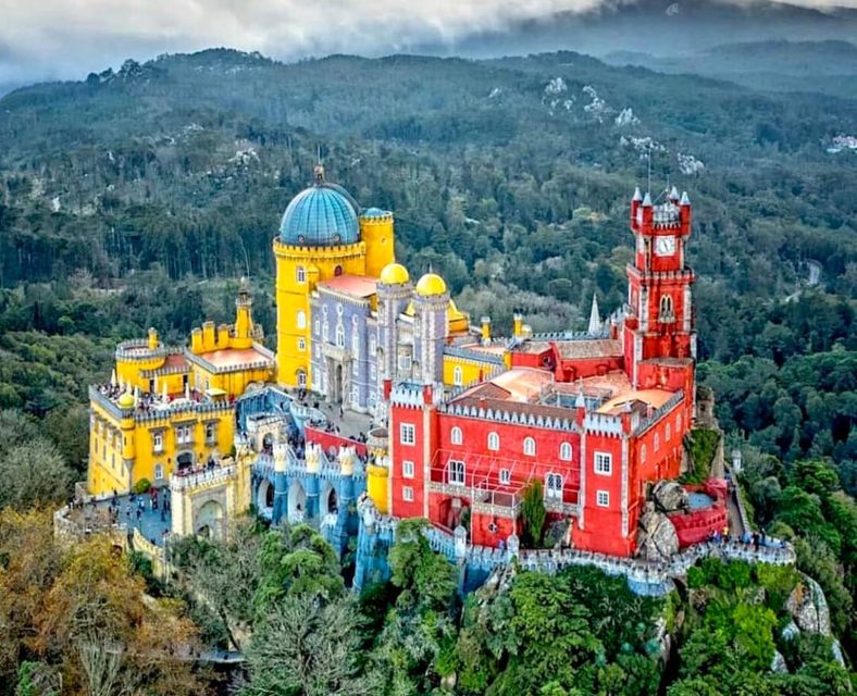 Sintra: Pena Palace, Cabo Da Roca, & Cascais. Guided Tour. - Admiring the Dramatic Boca Do Inferno