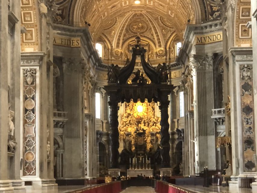 Skip the Line Vatican Museum Sistine & St.Peter Private Tour - Meeting Point