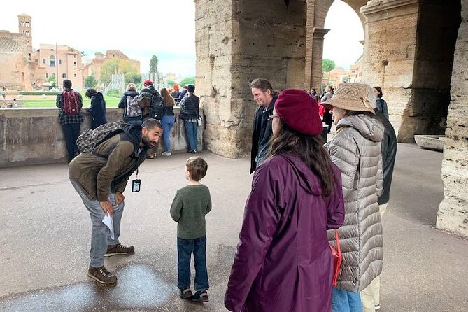 Small Group Colosseum, Palatine Hill and Roman Forum Tour - Group Size