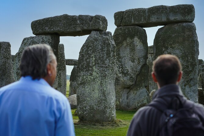 Small-Group Day Trip to Stonehenge, Bath and Windsor From London - Enjoying a Traditional Local Lunch