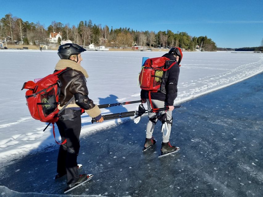 Stockholm: Family Friendly Private Ice Skating Tour & Lunch - Outdoor Picnic Lunch