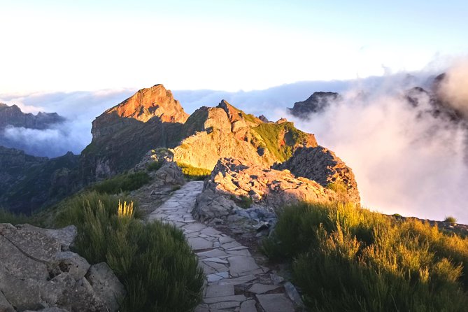 Sunrise Guided Hike PR1 Pico Do Areeiro Pico Ruivo Small Group - Cancellation Policy