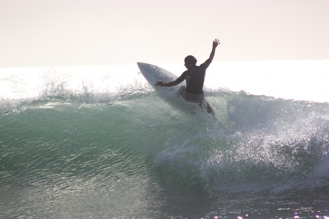 Surfing on Gran Canaria - Group Size and Exclusions