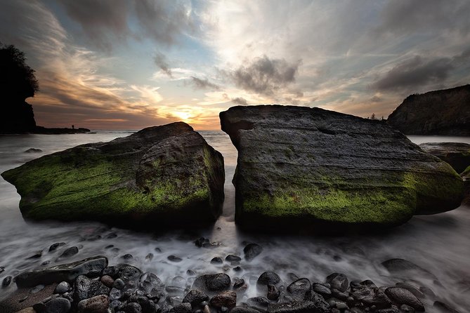 Terceira Island: Full Day Tour - Exploring Praia Da Vitoria