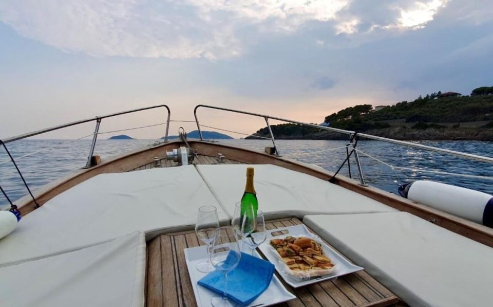 The Gulf of Poets Daily Tour From La Spezia and Portovenere - Monesteroli: Break, Aperitif, and Swimming