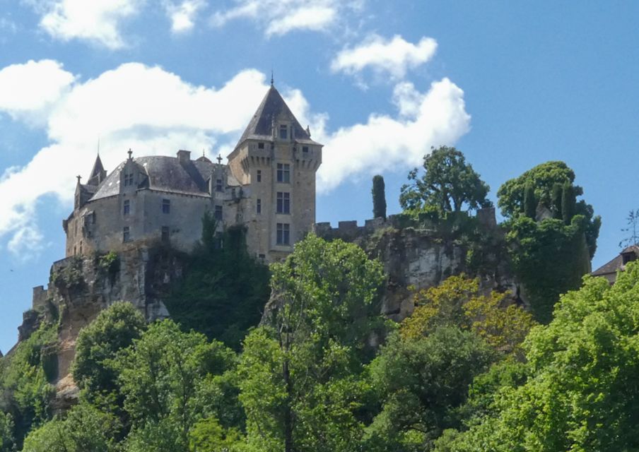 The History Route by Canoe on the Dordogne: Carsac - Beynac - Discovering Historical and Natural Treasures