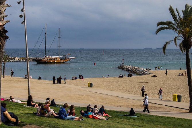 Unusual Visit of Barcelona by Bike (In English) - Included Tour Amenities