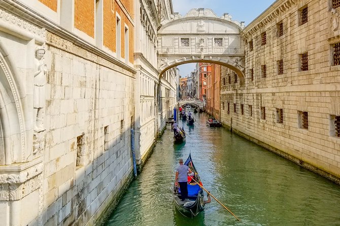 Venice Personalized Private Walking Tour With Official Tour Guide - Traveler Comments