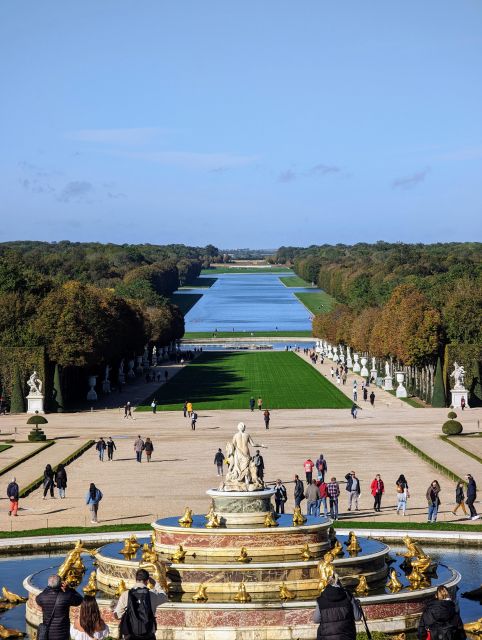 Versailles: Gardens Guided Tour + Palace Entrance - Booking and Cancellation