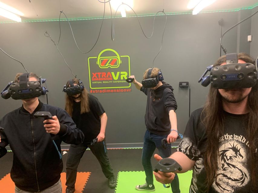 Virtual Reality Escape Room - Challenging Yet Solvable Puzzles