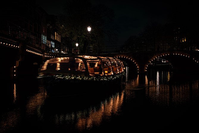 Voyage Amsterdam 2 Hour Evening Cruise With Live Guide and Bar - Duration and Timing of the Cruise