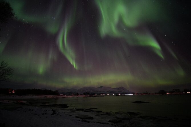 Watching The Aurora Dance - Transportation to the Viewing Site