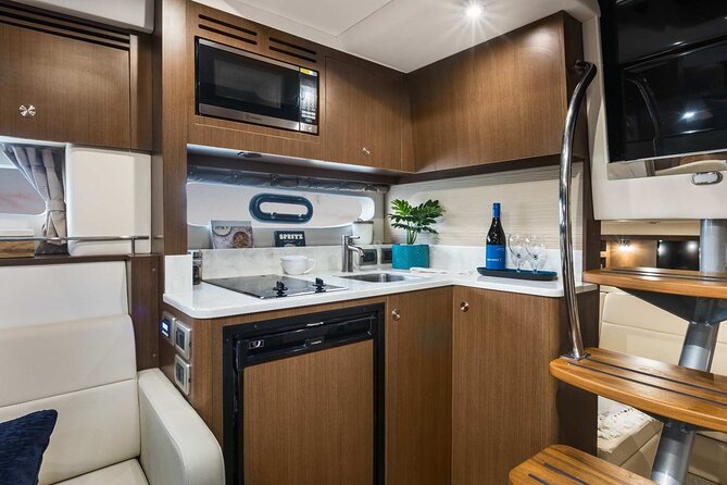 Yacht Party Grill & Chill - up to 8 People Incl. Newcastle, on - Yacht Capacity and Accommodations