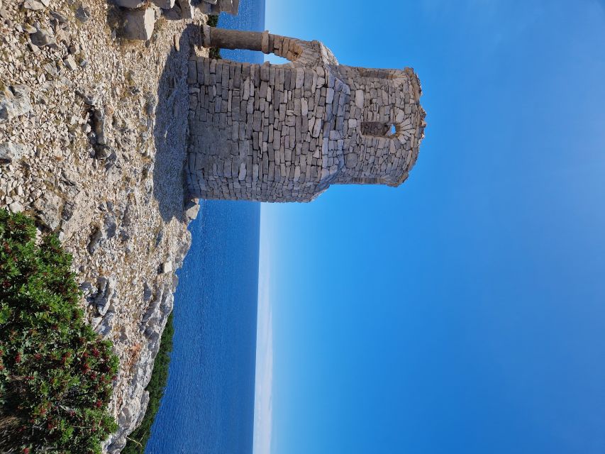 Zadar: Kornati National Park Full-Day Speedboat Trip - Sightseeing on Mana Island