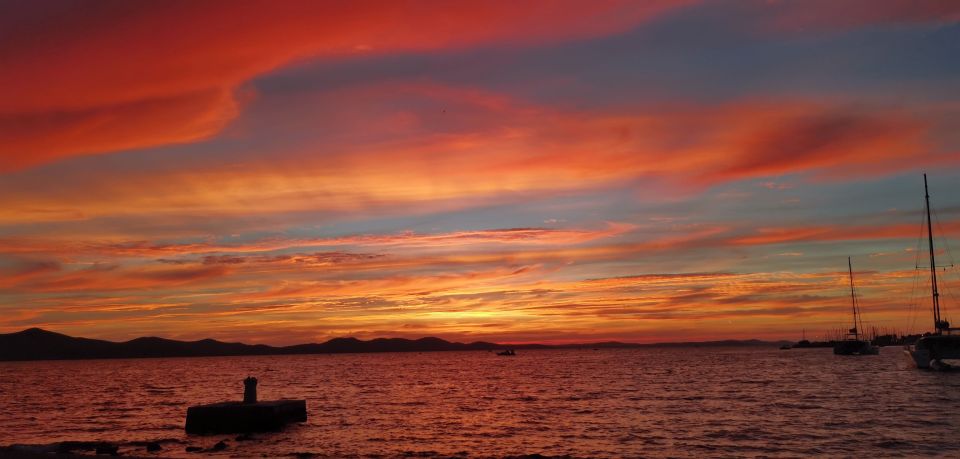 Zadar: Sunset & Night Cruise With Unlimited Sparkling Wine - Starting Location and Duration