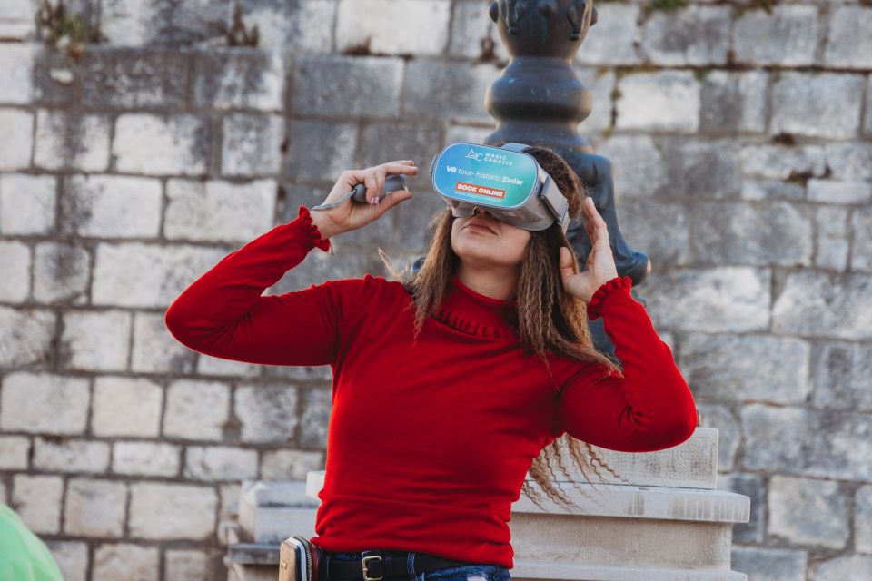 Zadar: Virtual Reality Guided History Walking Tour - Guidance and Language Support