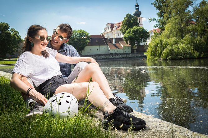 1.5h Small Group Segway Tour & Free Taxi Transfer ️with PragueWay - Glide Through Hilltop Parks