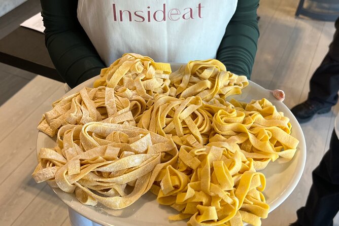 1 Hour Pasta Making Class in Rome - Intimate Small-Group Setting