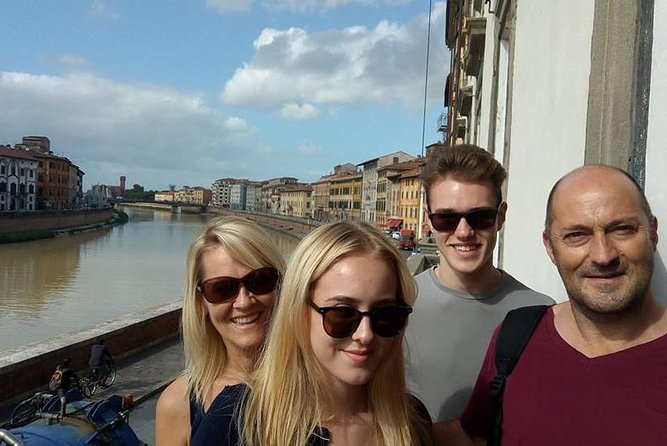 2-Hour Small-Group Walking Tour of Pisa Off The Beaten Path - Guided Tour of Piazza Dei Cavalieri