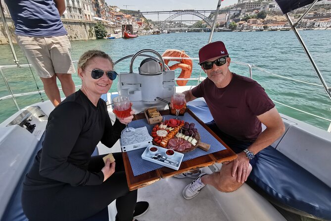 2-Hour Wine and Cheese Tasting on a Sailboat on the Douro River - What to Expect