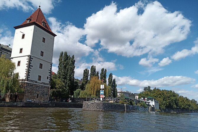 3 Hour Canoe Tour in Prague Centre - What to Bring